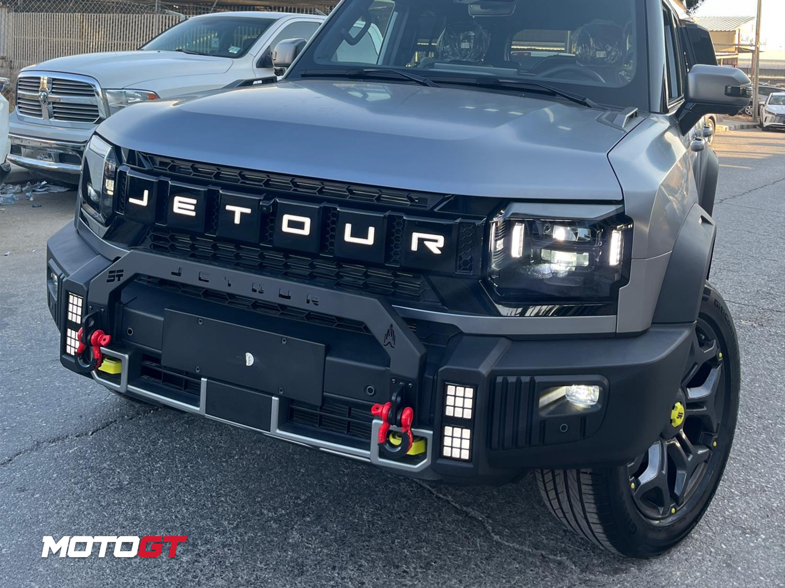 "مصد أمامي JETOUR T2" — 3